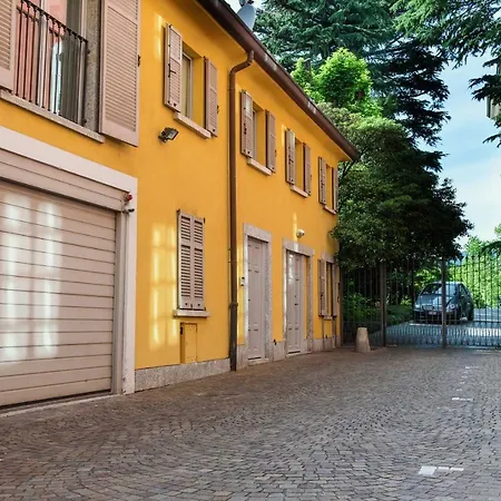 Lora Center Apartment Como Exterior foto