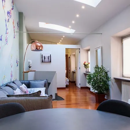 Lora Center Apartment Como Exterior foto