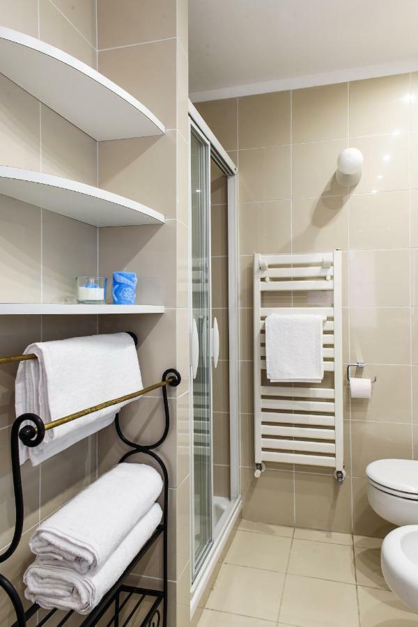Appartamento Lora Center Apartment, Parking With A Reservation *